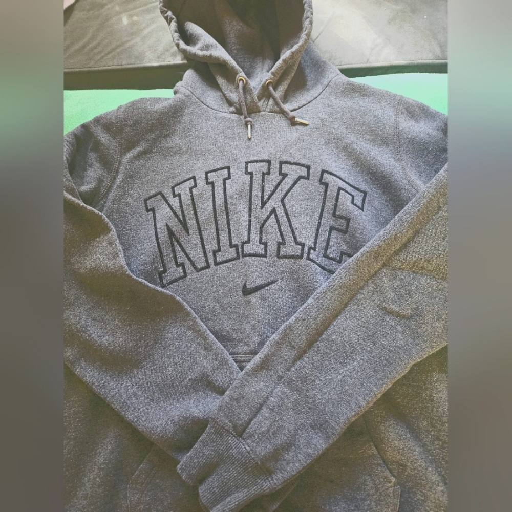 NIKE HOODIE, SIZE LARGE, GRAY